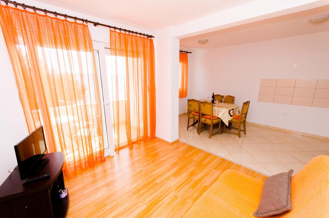 Ciovo View Apartments Okrug Gornji Luaran gambar