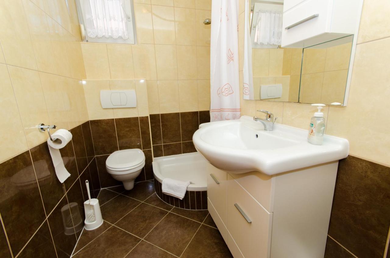 Ciovo View Apartments Okrug Gornji Luaran gambar